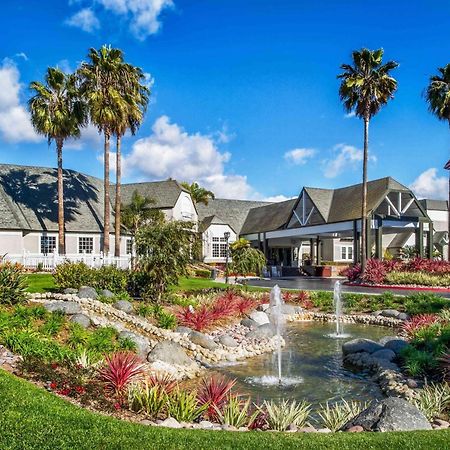 Hilton San Diego/Del Mar Exterior photo