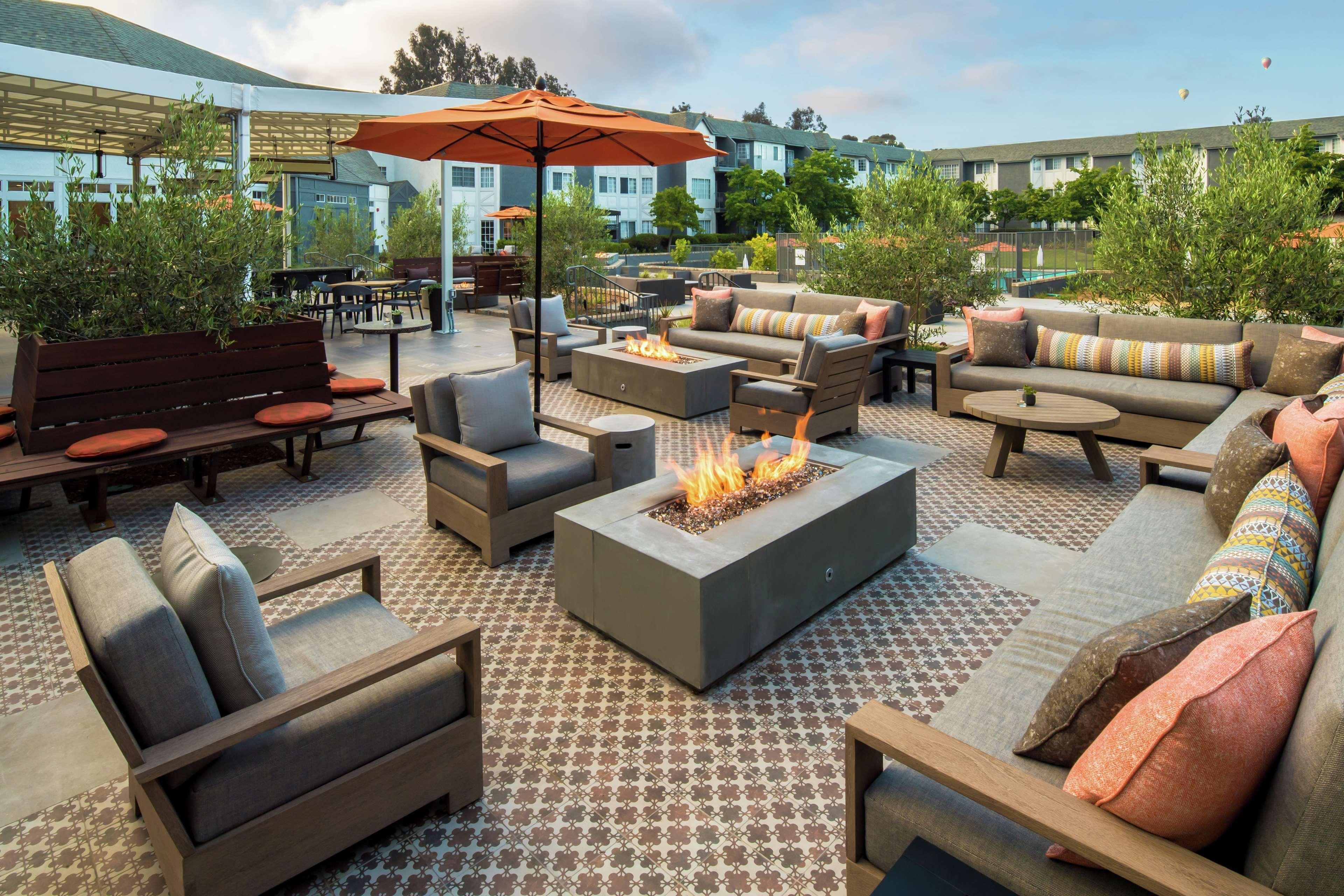 Hilton San Diego/Del Mar Exterior photo